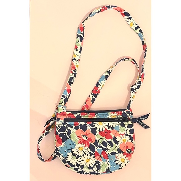 Vera Bradley Crossbody Purse - Picture 5 of 10